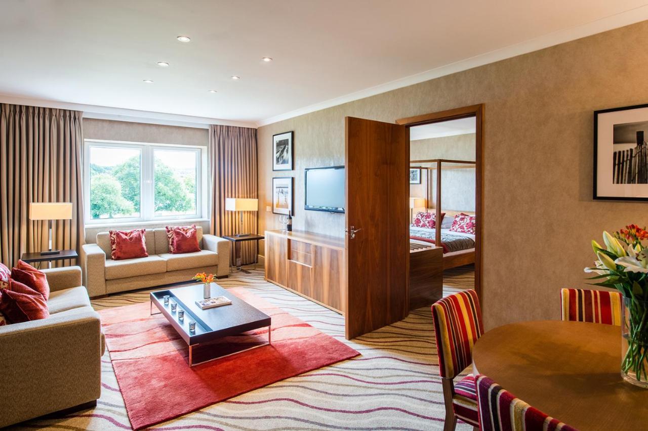 Lakeside Park Hotel & Spa Fishbourne  Εξωτερικό φωτογραφία